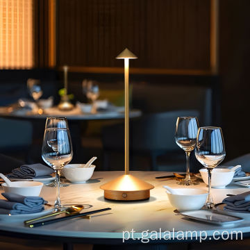 Candeeiro de mesa portátil sem fio regulável por toque